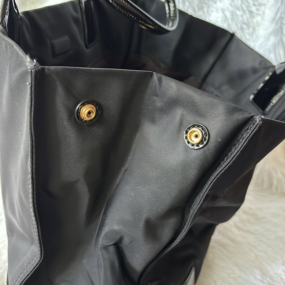 Tory Burch Ella Patent Tote Set - Picture 9 of 12